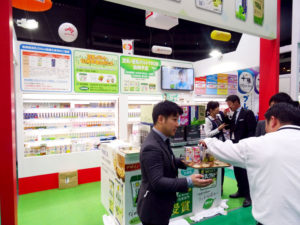 マルサンアイの展示小間(豆乳)