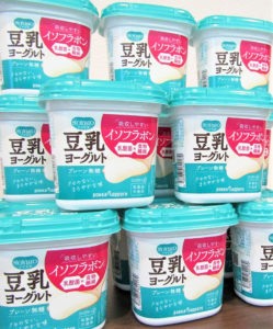 「ソイビオ 豆乳ヨーグルトプレーン無糖400gカップ」(ポッカサッポロフード&ビバレッジ)