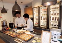 特集 チョコレート 菓子業界の最大カテゴリーに成長 チョコレート 菓子業界 最大カテゴリー