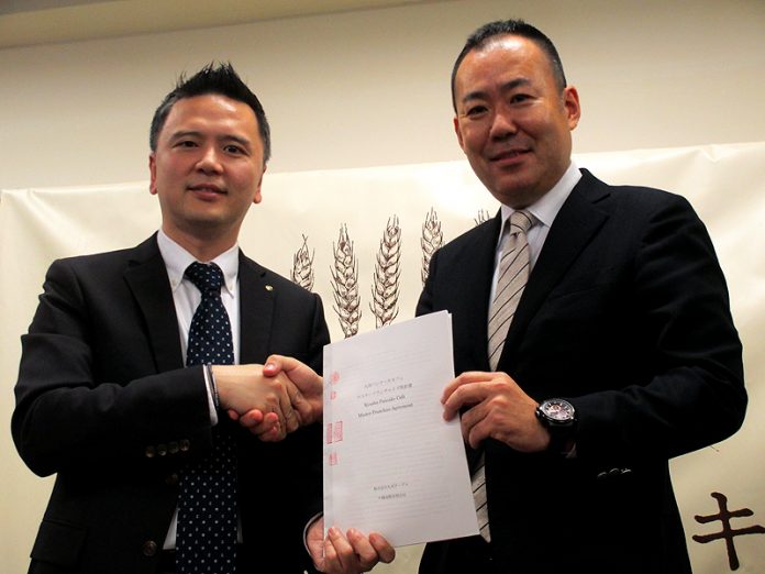 一平／村岡浩司社長㊨と千康有限公司／蔡景明社長