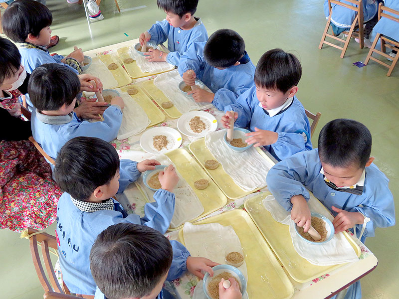 名古屋文化幼稚園 食育イベント 真誠 産学連携 食品新聞 Web版 食品新聞社