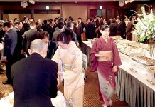 砂糖、8年ぶり前年越えの意義 需要回復で復調の年に 今年も砂糖業界恒例の年賀会を開催