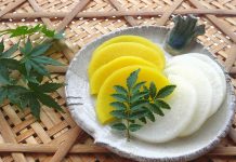 つけもの版 売場で季節感を演出 マルハチ オイキムチ 山形のだし