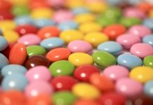 H28菓子需要、前年並み確保 チョコ牽引、米菓は昨対維持 平成28 2016 菓子需要