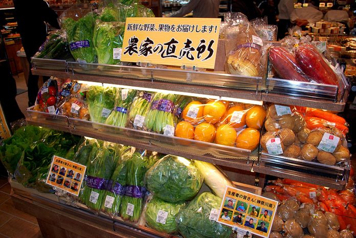 直送野菜を提供する「農家の直売所」（東急ストアフードステーション渋谷キャスト店）