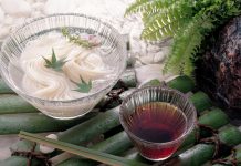 家庭用つゆ 縮小傾向も単価上昇 白だし・パウチ拡大基調 家庭用つゆ 白だし パウチ入りストレートつゆ