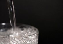 スパークリング清酒 市場は堅調推移 若者の清酒入門に期待 スパークリング清酒 市況