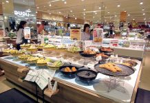 中四国スーパー各社 出店抑制、既存店は不振 販管費増で減益傾向に イズミ(広島市)の新業態「LECT」の売場