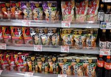 中京つゆ市場 濃縮苦戦、ストレート健闘 秋冬は鍋と白だしの戦い熾烈に 立ち上がりはイチビキ、ミツカンなどの定番が並ぶ