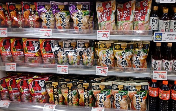 立ち上がりはイチビキ、ミツカンなどの定番が並ぶ