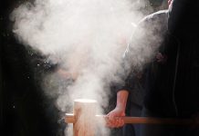 餅 ゆっくり進化遂げる市場 浸透に我慢重ねるメーカー 餅市場 市況