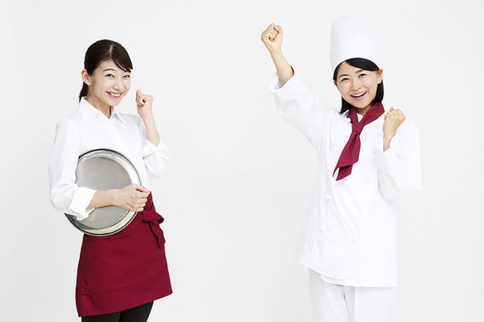 外食産業 人手不足