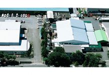 外食産業と地元墨田区に貢献 多品種少量生産の宇都宮工場が核 宇都宮工場全景(丸源飲料工業)