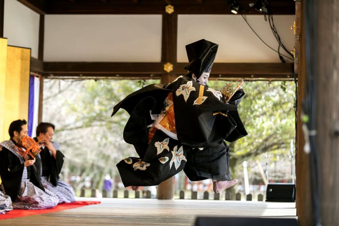 十代目松本幸四郎　襲名記念　奉納舞台　上賀茂神社　Ｓｕｐｐｏｒｔｅｄ　ｂｙ　ＡＧＦ®「煎」の一幕