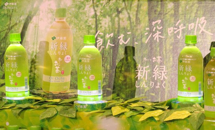 フレーバーウォーター市場に攻め入る可能性がある伊藤園の新商品「お～いお茶　新緑」