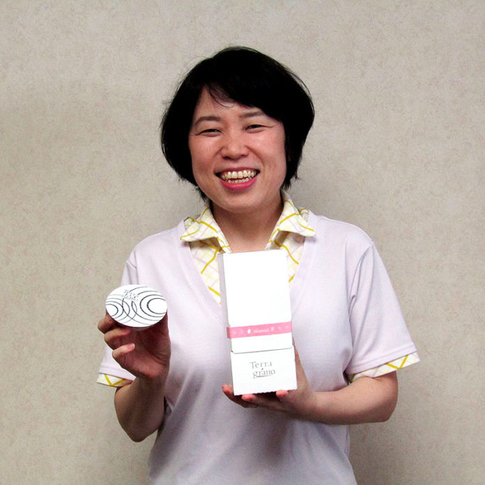 大津山リカ氏（東洋ナッツ食品）