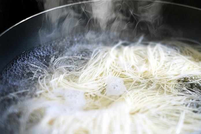 乾麺はヘルシー食