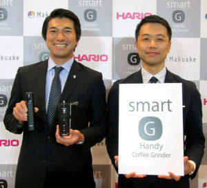 倉永純一氏㊧(HARIO)と木内文昭氏(Makuake(マクアケ))