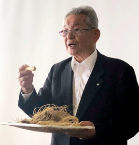 「長生きして最期はころりと」 試食会で渡部英敏町長(福島県会津美里町)