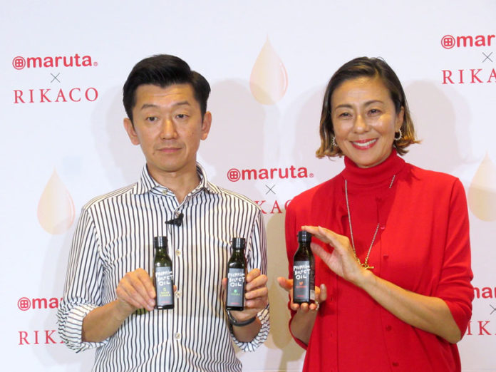 太田健介社長㊧（太田油脂）とＲＩＫＡＣＯさん