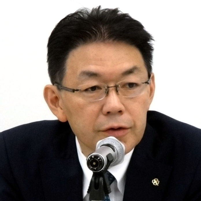 ライフコーポレーション 岩崎高治社長