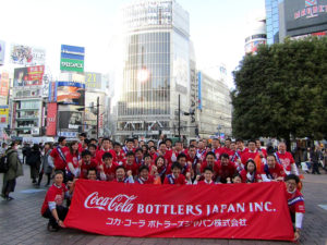渋谷では3班に分かれて活動し駅前に集結。分別は本社で行った
