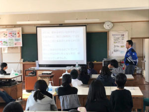 授業の様子(『三ツ矢サイダー』水の未来と環境教室~こどもSDGsスクール~ 北九州市立今町小学校)