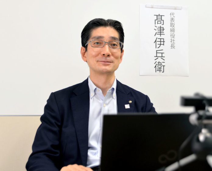 髙津伊兵衛社長（にんべん）