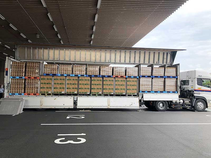 飲料と即席麺を共同輸送 関東 九州間 アサヒ飲料 日清食品 日本通運が協働 食品新聞 Web版 食品新聞社