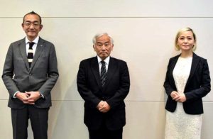 (左から)西沢邦浩氏(日経BP総研)、田中清氏(神戸学院大学)、浅野まみこ氏(管理栄養士)
