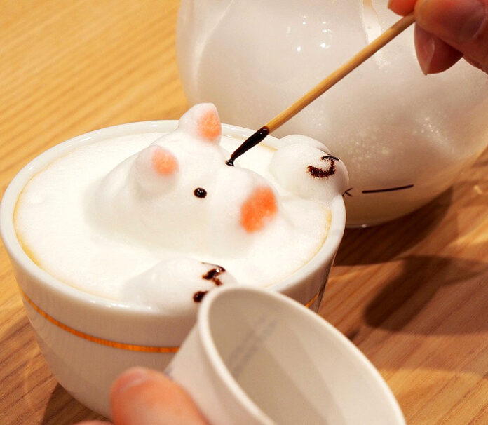 こんなかわいいラテアートも簡単に（子どもコーヒー教室）