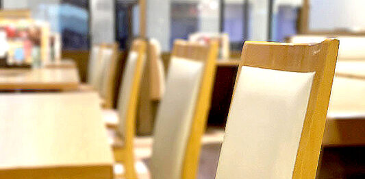 外食産業市場規模推計 2021