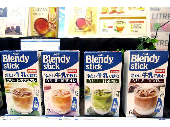 「〈ブレンディ〉スティック冷たい牛乳で飲む」シリーズ4品（味の素AGF）