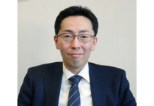 富士特殊紙業 水性バイオマス印刷実用化へ 「TOKYO PACK」で第1号製品初公開 杉山真一郎社長に聞く 杉山真一郎社長(富士特殊紙業)