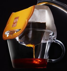 フィルターがコーヒーに浸からない構造であるカップオンタイプの魅力も訴求