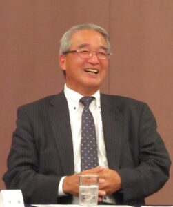 11月25日開催の通常総会で再任された全日本コーヒー協会の萩原孝治郎会長理事