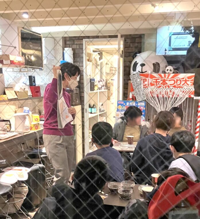 シャイニーキッズ竹ノ塚（東京都足立区）で実施された「こども食堂ミルクティーでホッと一息プロジェクト」