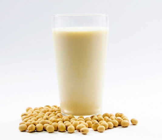 豆乳類生産量 22年は減少 無調整は料理、飲料用で増加