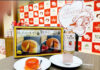 「キリン 午後の紅茶for HAPPINESS 熊本県産いちごティー」と熊本産純米カステラ&ゆうべに入りゼリー（キリンビバレッジ）