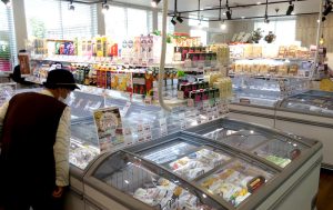 ケーキやアイスなど冷凍商材は約400品目（Reica岐阜田神店） - 食品新聞 WEB版（食品新聞社）