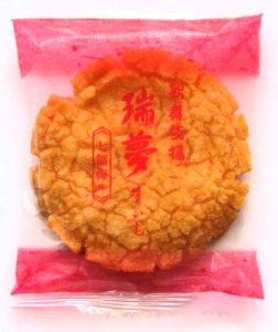 「歌舞伎揚 瑞夢 七福梅」個包装 - 食品新聞 WEB版（食品新聞社）