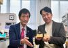 多賀淳教授㊧（近畿大学）と西出悟社長（西部海苔店）