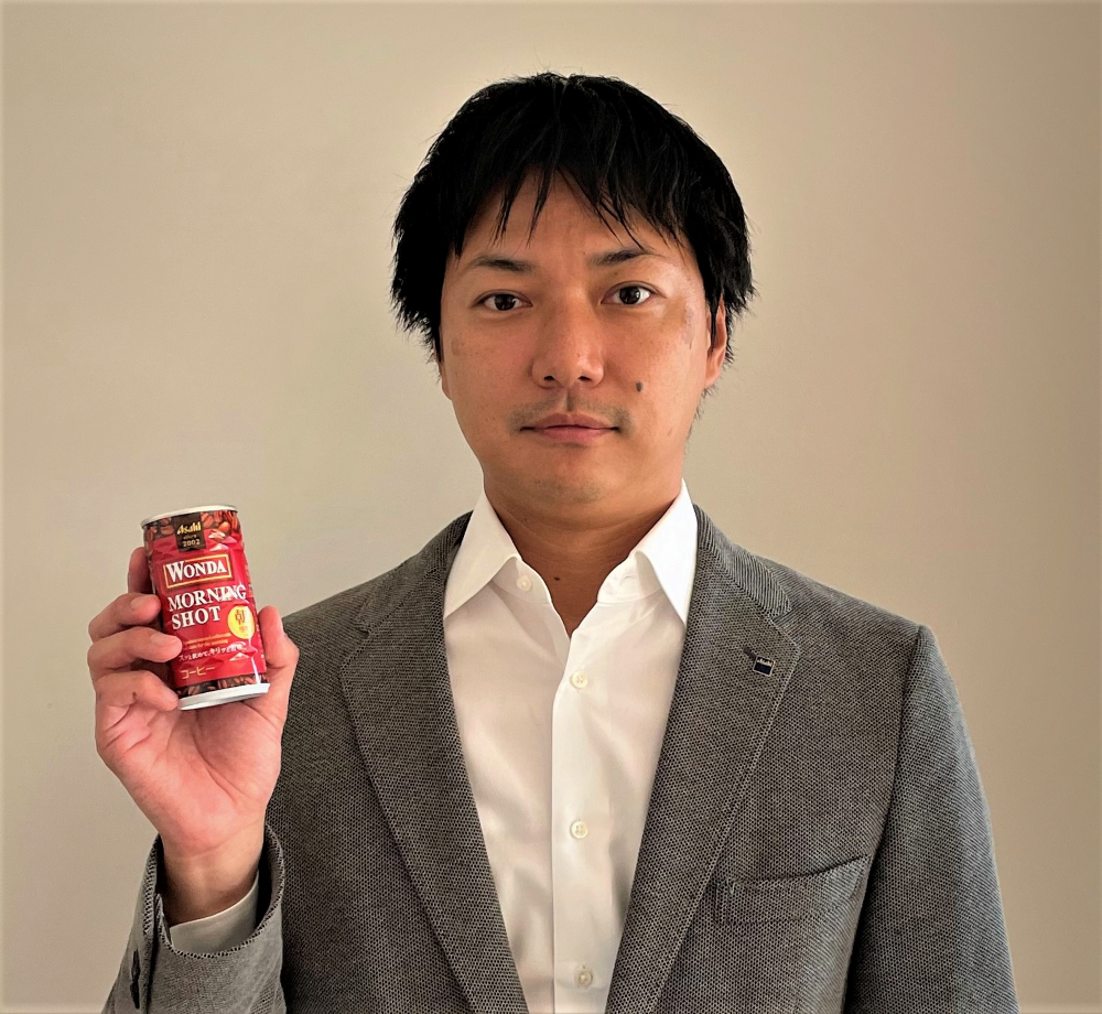 アサヒ「ワンダ」でボトル缶コーヒー市場の同質化から脱却 新シリーズ「コクの深味」に注力