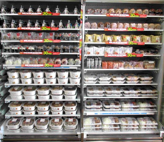 セブン‐イレブンの惣菜売場