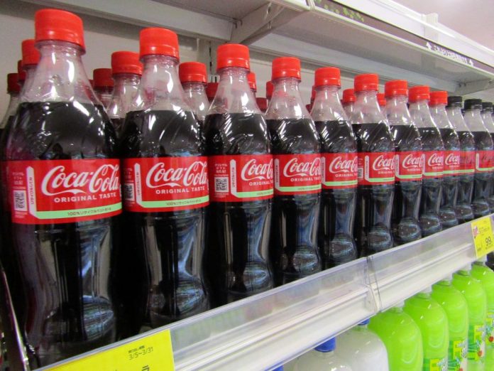 「コカ・コーラ」500mlPETの希望小売価格は税抜き160円から税抜き180円に値上げされる