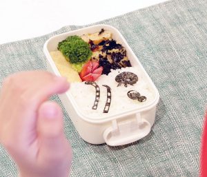 コウさんが「のりあーと」で飾ったお弁当 - 食品新聞 WEB版（食品新聞社）