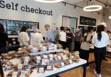 新業態を模索する近畿小売業 域外にも積極出店 オーケー進出で風雲急告げる オークワが開店したデリカ専門店