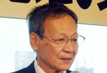 パン粉「供給できるかの瀬戸際」 組合員から切実な声 西日本パン粉組合 小谷一夫理事長(全国パン粉組合50周年式典で)