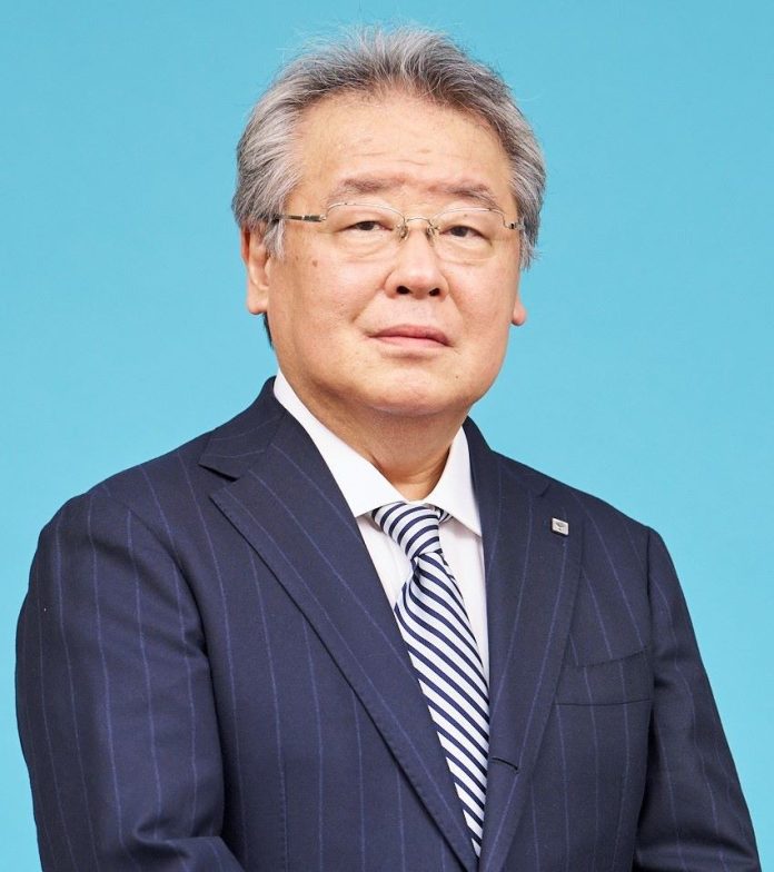 井上眞氏