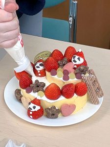 自分で飾り付けられるケーキ - 食品新聞 WEB版（食品新聞社）